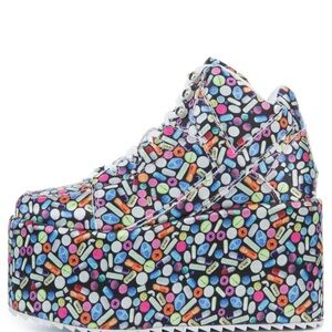 YRU QOZMO PILL WOMEN'S PLATFORMS